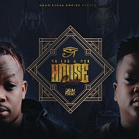 Přední strana obalu CD House Gods