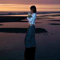 Maan – Lilly