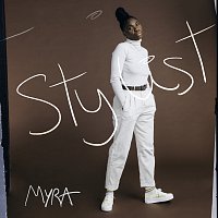 Myra – Stylist