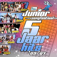 Přední strana obalu CD Junior Songfestival - 5 Jaar Hits '03-'07