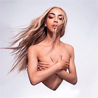 Bilal Hassani – Lights Off