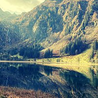 Přední strana obalu CD Still Water