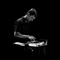 thE KindeR – Fliegen (Unifono Remix)