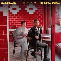 Lola Young – Intro