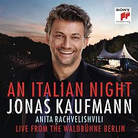 Přední strana obalu CD An Italian Night - Live from the Waldbuhne Berlin