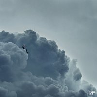 NF – CLOUDS