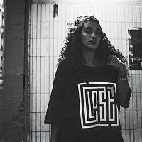 Camélia Jordana – LOST