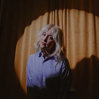 Claire Leslie – Falling At The Thought Of You