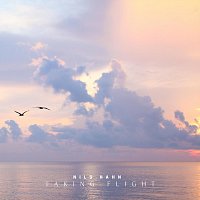 Nils Hahn – Taking Flight