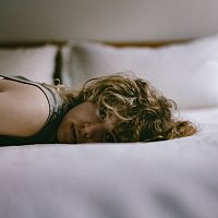 Fiona-Lee – To Make Me Feel Good