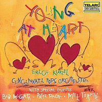 Přední strana obalu CD Young At Heart