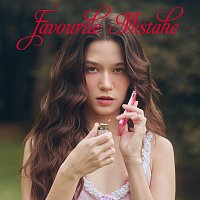 Violette Wautier – FAVOURITE MISTAKE