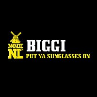 Přední strana obalu CD Put Ya Sunglasses On