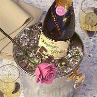 Client Liaison – Champagne Affection (Hi Life Remix)