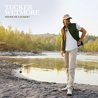 Tucker Wetmore – Waves On A Sunset