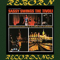 Přední strana obalu CD The Complete Recordings of Sassy Swings The Tivoli (HD Remastered)