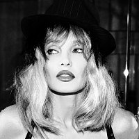 Arielle Dombasle – Hasta Siempre