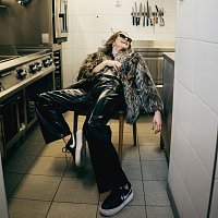 IZABEL – Melodrama