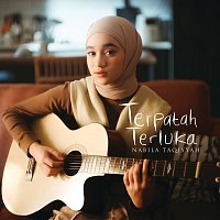 Nabila Taqiyyah – Terpatah Terluka
