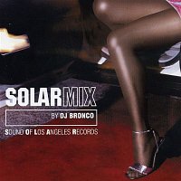 Přední strana obalu CD Solar Mix: By DJ Bronco