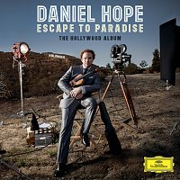 Přední strana obalu CD Escape To Paradise - The Hollywood Album