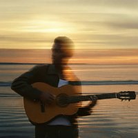 Přední strana obalu CD Mantém Distancia