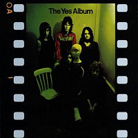 Přední strana obalu CD The Yes Album