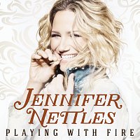 Jennifer Nettles – Playing With Fire