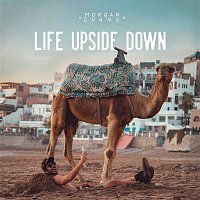 Přední strana obalu CD Life Upside Down EP