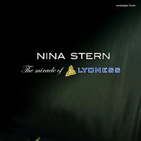 Nina Stern – The miracle of Lyoness