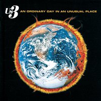 Us3 – An Ordinary Day In An Unusual Place