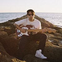 Přední strana obalu CD ei bro