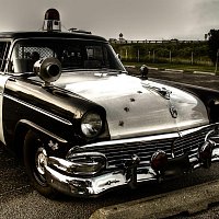 Přední strana obalu CD Small Town Throwdown