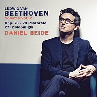 Daniel Heide – Beethoven: Piano Sonatas Nos. 12 “Funeral March”, 14 “Moonlight” & 15 “Pastorale” [Vol. 2]
