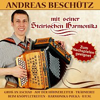 mit seiner Steirischen Harmonika