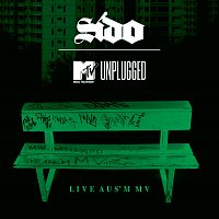 Přední strana obalu CD MTV Unplugged Live aus'm MV