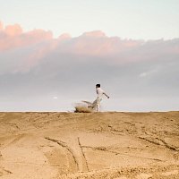 Přední strana obalu CD HELYNEKEM