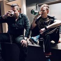 Přední strana obalu CD Я Халк. Я Сатанист