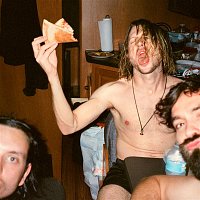 Přední strana obalu CD Celebrity Mansions