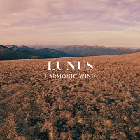 Přední strana obalu CD Harmonic Wind