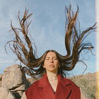 Lara Somogyi – hundred00