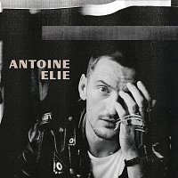 Antoine Elie – Clopes, sky-cola