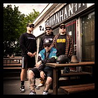 Jeijjo  & Nupi, Puge & Andy, Aanet Kaskee – Oravanpyorasta Oravanhantaan