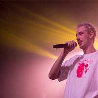 Přední strana obalu CD Armor