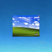 Přední strana obalu CD WINDOWS XP