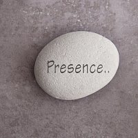 Přední strana obalu CD Presence