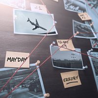 Přední strana obalu CD Mayday