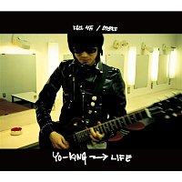 Přední strana obalu CD LIFE