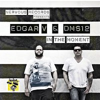 Přední strana obalu CD In The Moment