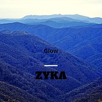 Přední strana obalu CD Glow